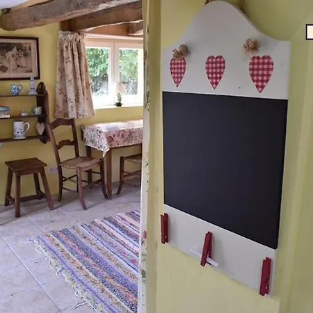 Maison Campagne Avec Piscine Privee En Perigord, Pour 6 Personnes - Fr-1-824-14 Siorac-en-Périgord