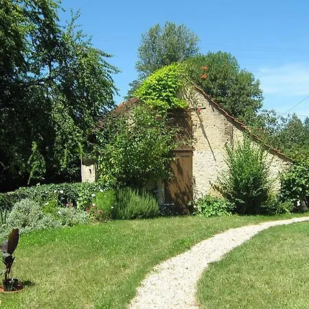 Holiday home Maison Campagne Avec Piscine Privee En Perigord, Pour 6 Personnes - Fr-1-824-14 *