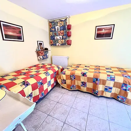 Maison Campagne Avec Piscine Privee En Perigord, Pour 6 Personnes - Fr-1-824-14 Holiday home Siorac-en-Perigord